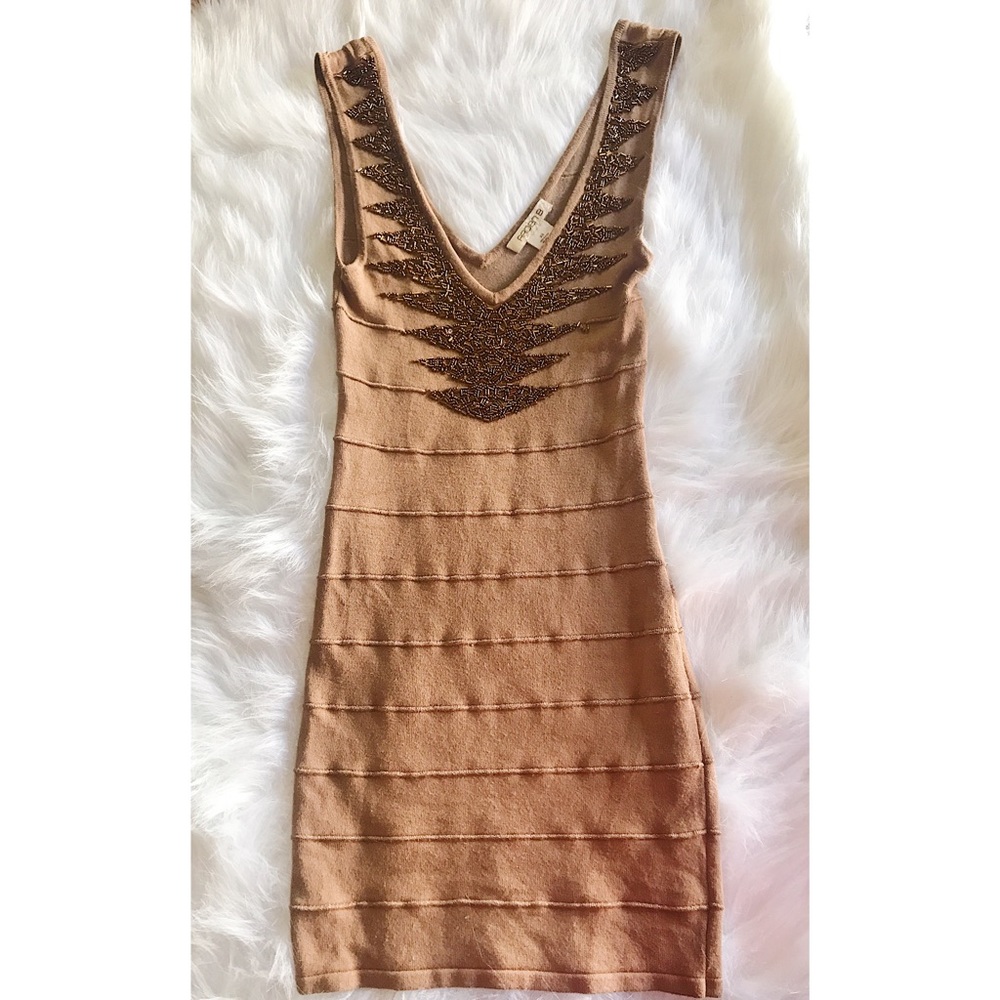 ａｒｄｅｎ ｂ. ｅｍｂｅｌｌｉｓｈｅｄ ｂｏｄｙ ｃｏｎ ｄｒｅｓｓ - Picture 2 of 6